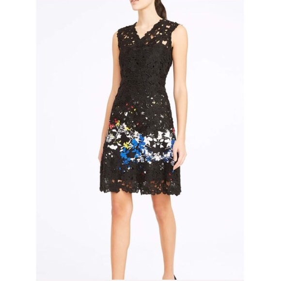 Elie Tahari Dresses & Skirts - NWT Elie Tahari Lace Floral Appliqué A-Line Dress